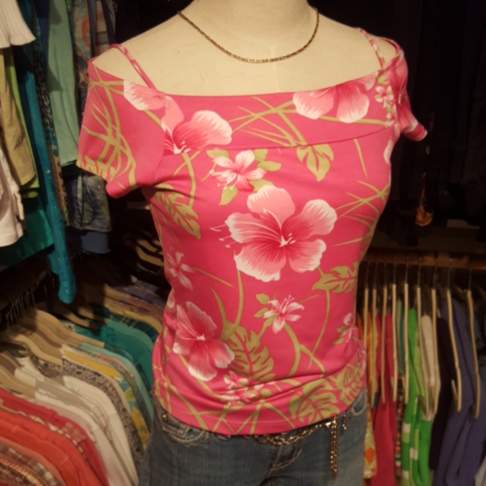 RAVE ♡ Gorgeous Vintage Pink|White|Green Floral Pattern Off Shoulder S|S Top L